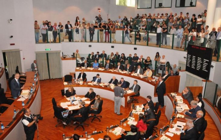 regione Marche: seduta consiglio annullata e sospese per una settimana tutte le commissioni