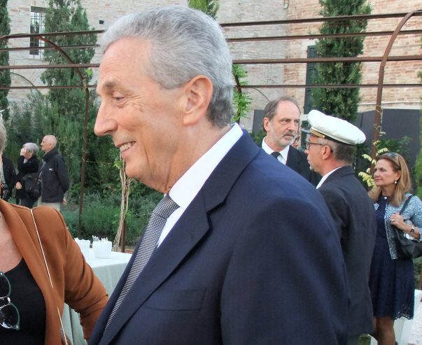 Recanati: il sindaco Bravi parla di fiera di san Vito, centro vaccinale e scuola materna di Villa Teresa antonio bravi sindaco