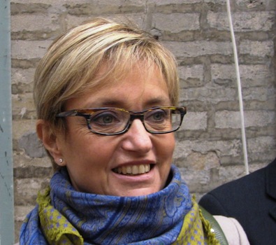 Antonella Mariani, con delega alla sanità al comune di Recanati, ritorna sul problema ospedale e vaccinazioni. Antonella mariani