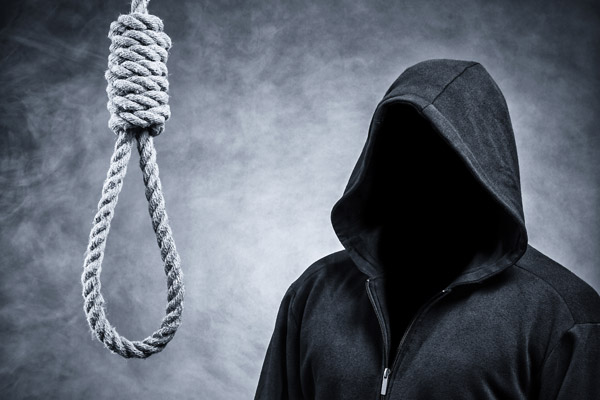 Suicidio, omicidio o istigazione cappio per suicidio