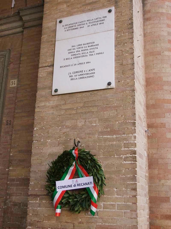 la celebrazione del 25 aprile ha visto il coinvolgimento di un ventaglio di associazioni ed Istituzioni