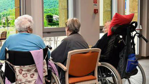 Esposto alla Procura per la morte di Fiorella Petrini anziani in carrozzina