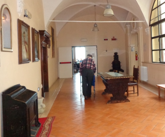 Recanati. Morta un’ospite alla casa di riposo mentre sta cenando casa di riposo