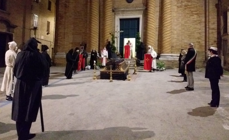 Celebrazioni Pasquali 2023: Recanati è pronta? processione venerdì santo