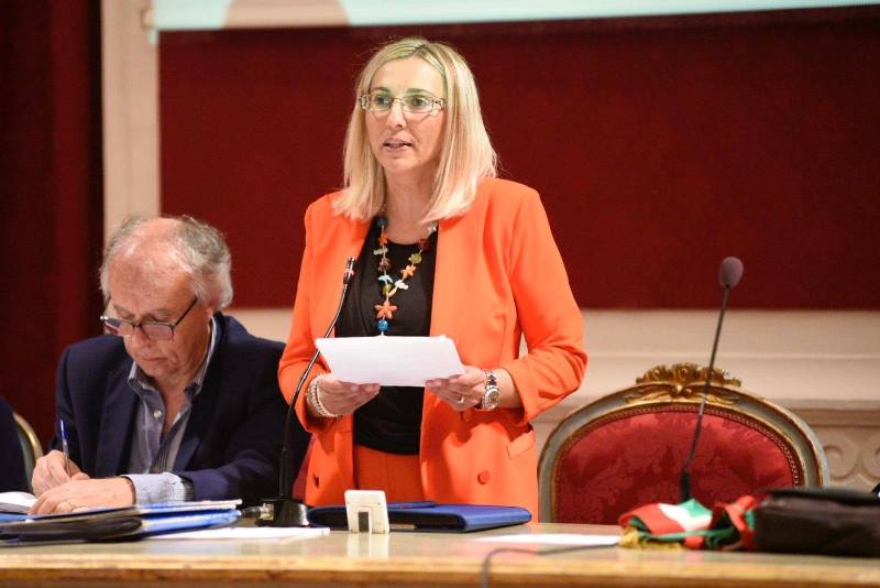 La discarica in Consiglio Tania Paoltroni