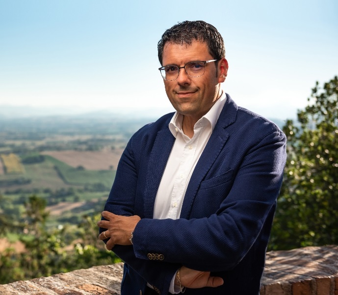 Francesco Fiordomo presenta il “Progetto Civico per Recanati”
