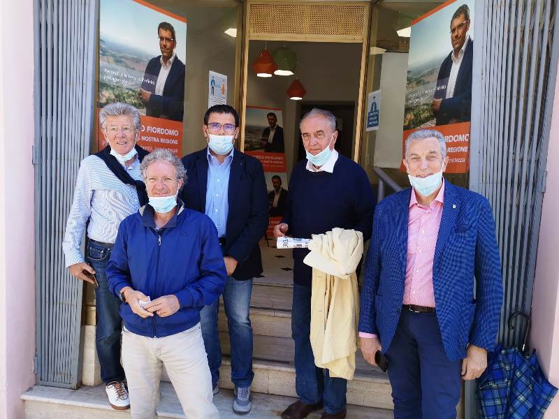 Francesco Fiordomo apre a Recanati la sua sede elettorale