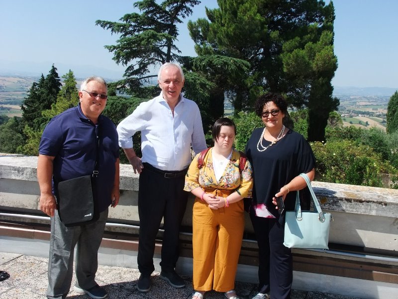 Fans di Leopardi, in visita al Centro Nazionale Studi Leopardiani