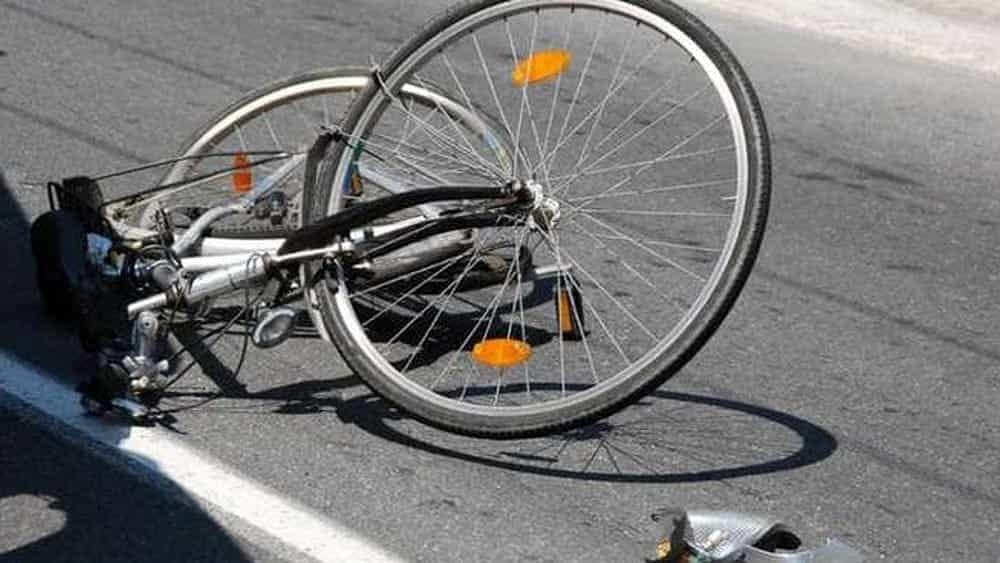 Fuori pericolo il ciclista investito ieri lungo la strada dei Pali