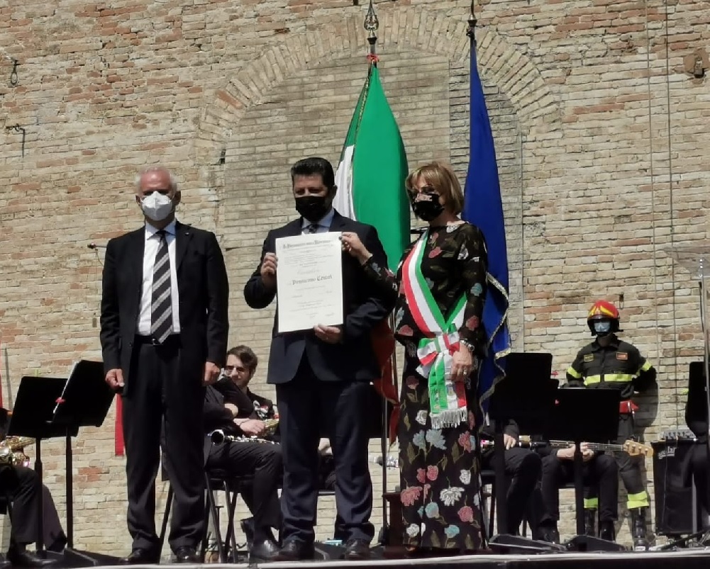 Montefano da oggi ha due nuovi Cavalieri della Repubblica