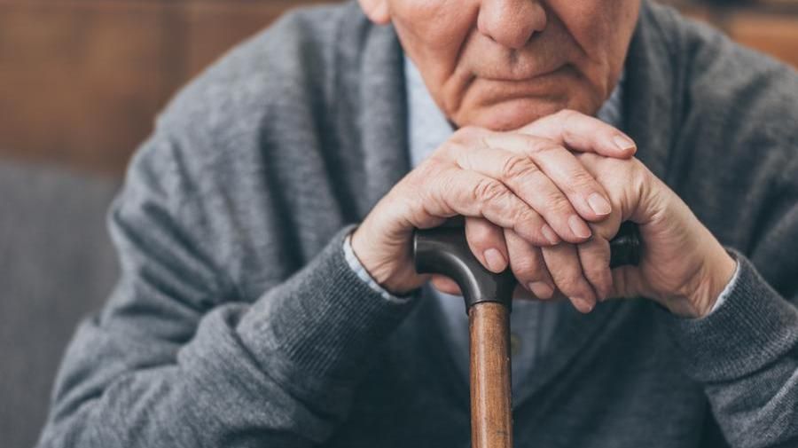 Recanati: ripartono gli appuntamenti estivi con l’ Alzheimer Cafè