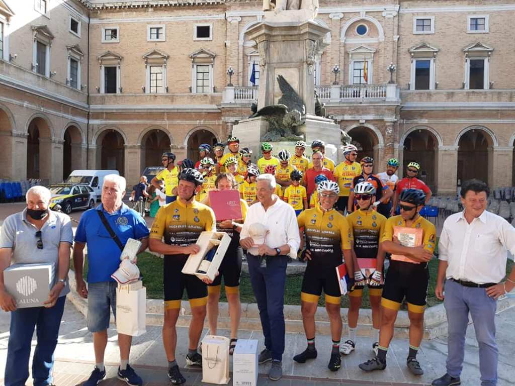 In bicicletta da Conegliano Veneto fino a Matera passando per Recanati