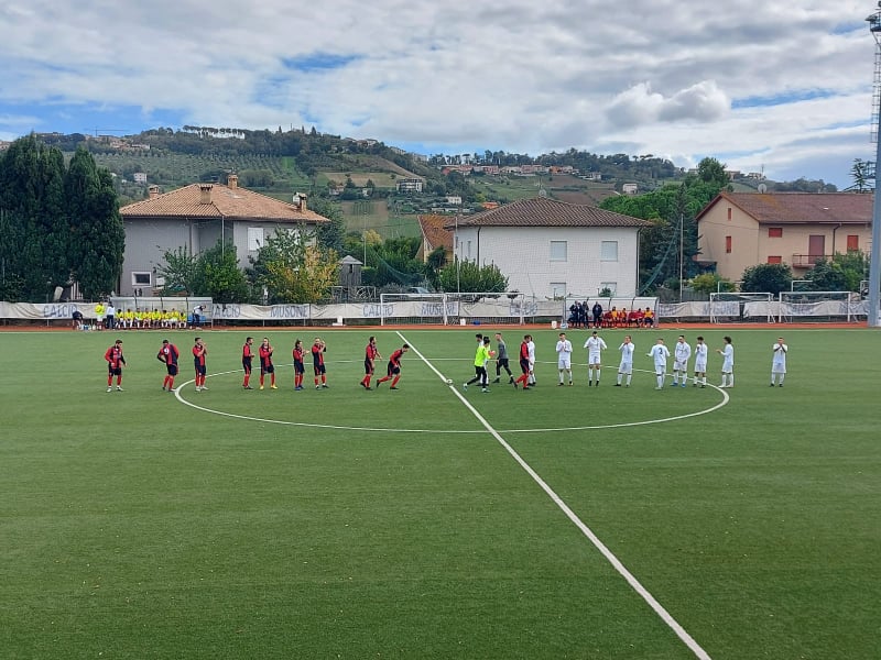 Pareggio beffa per il Villa Musone contro l’Elpidiense Cascinare Villa - Elpidiense