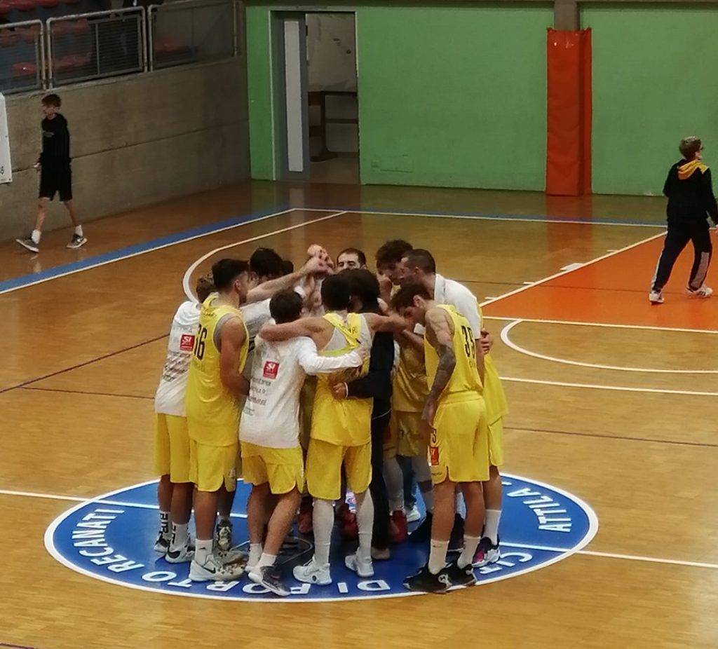 Svethia a valanga, Ascoli ko 99-43.
