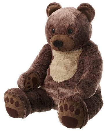 Ruba un grosso orso di peluche per regalarlo alla fidanzata: denunciato