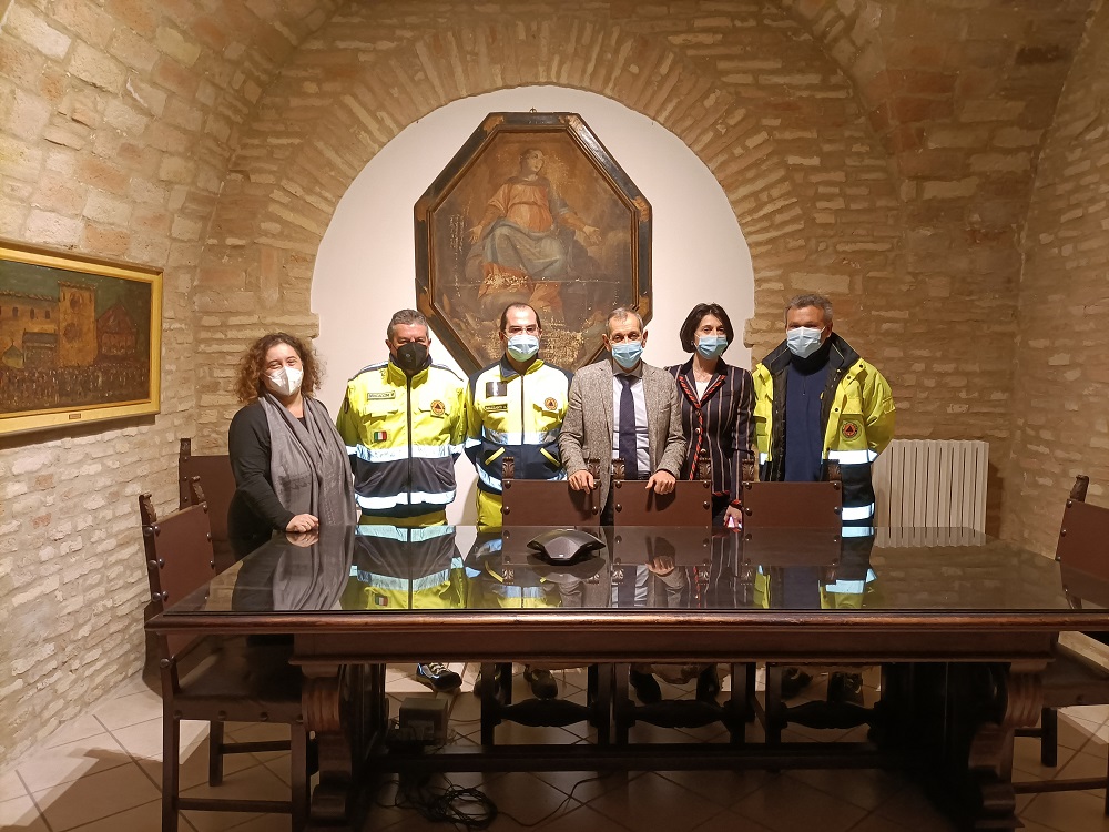 Preziosa la protezione civile alla casa di riposo