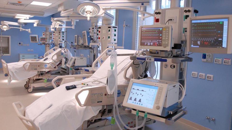 Altri 4 nuovi posti di terapia intensiva nelle Marche, il totale sale così a 250