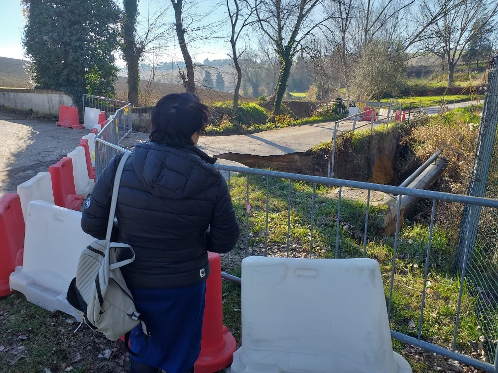 Recanati: chi paga la riparazione della frana di via Cirfoglio?