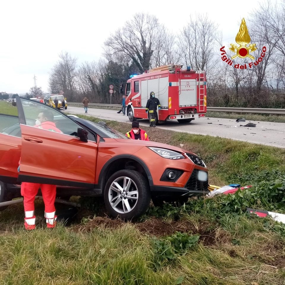 Incidente stradale nel pomeriggio a Castelfidardo