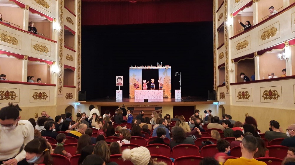 Recanati, si è conclusa al Teatro Persiani una entusiasmante stagione con oltre 1500 presenze