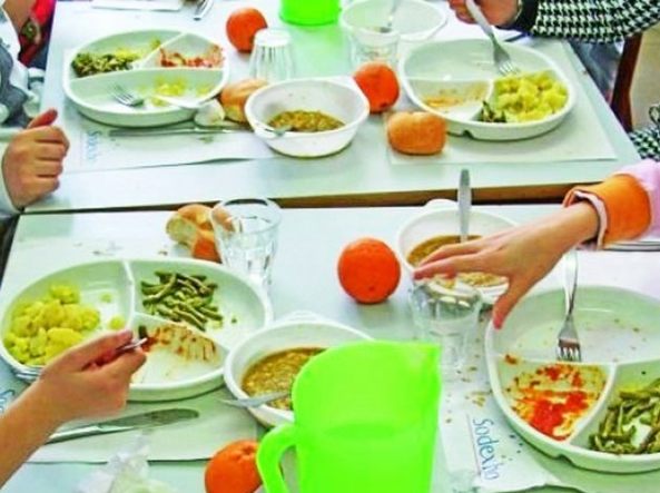 Recanati: oltre mezzo milione di euro la spesa per la mensa scolastica.