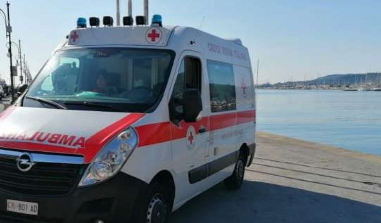 Investiti due bambini mentre attraversavano la strada a Scossici a Porto Recanati