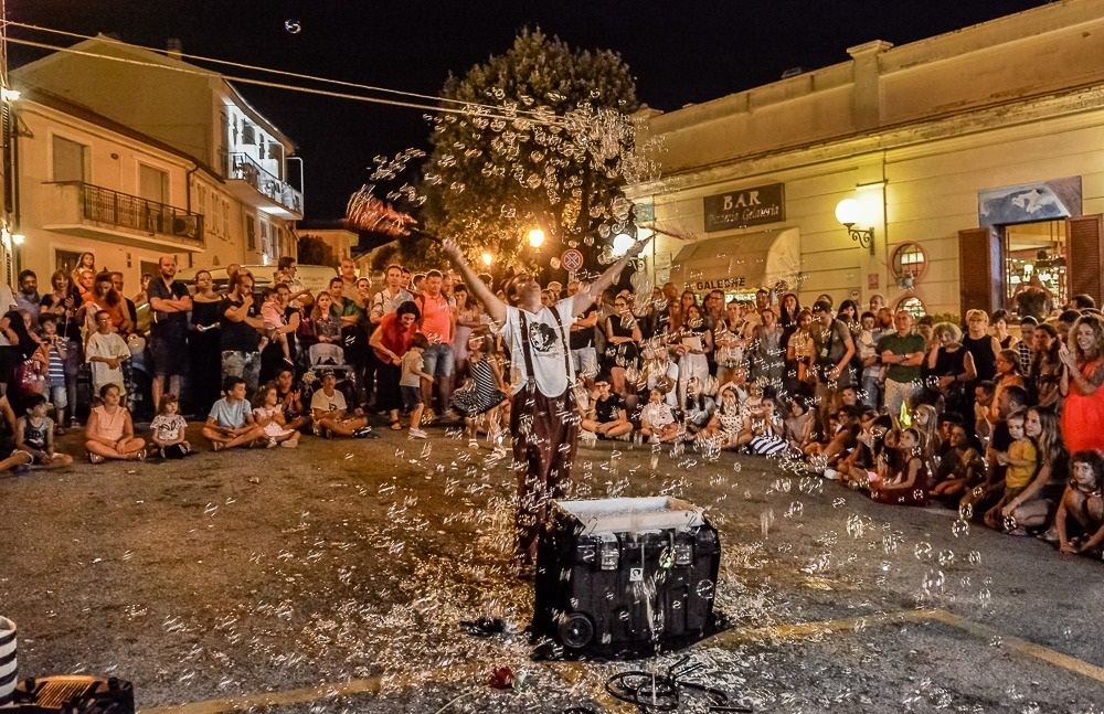Recanati: inaugurazione mostra fotografica Art Festival 2022