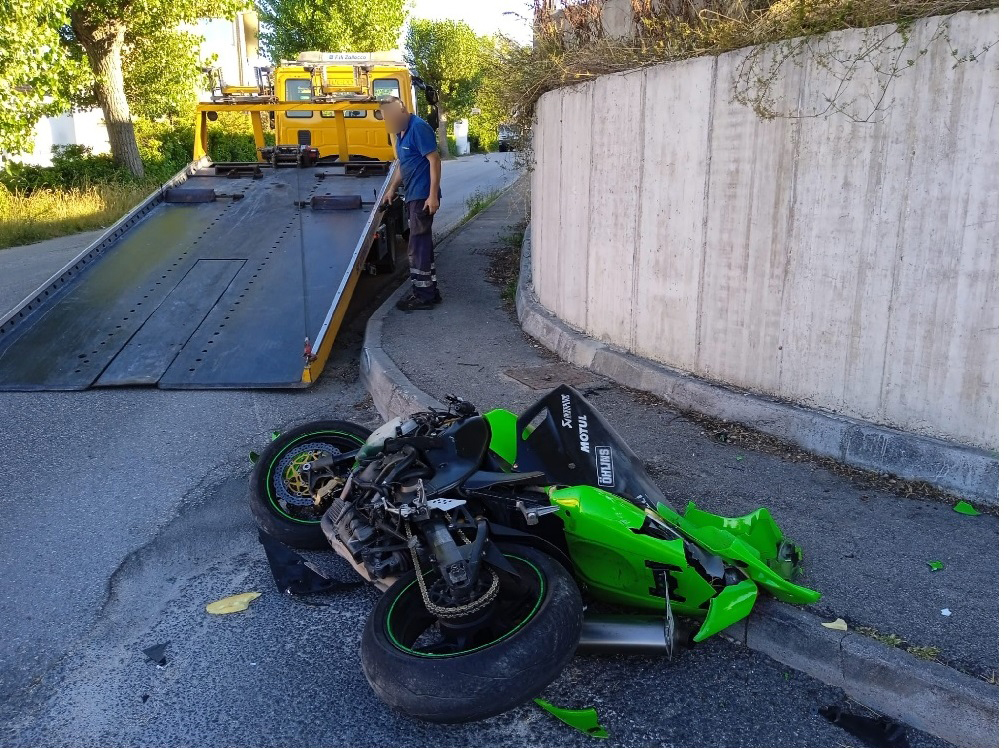 Recanati: giovane in moto finisce fuori strada. Interviene l’eliambulanza.