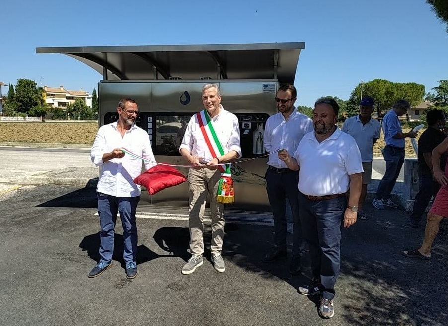 Nuova casetta dell’acqua a Sambucheto di Recanati