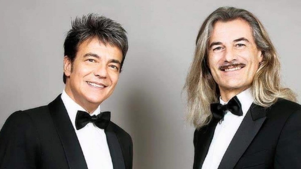 Recanati: in piazza Leopardi domani sera “Hit Parade tour” con il m° Morselli e il cantante Cirillo