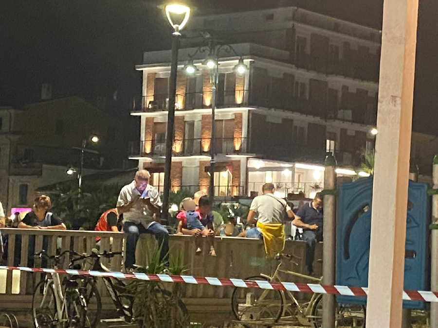 Fuochi di Ferragosto:”Uno schiaffo al nostro turismo”.