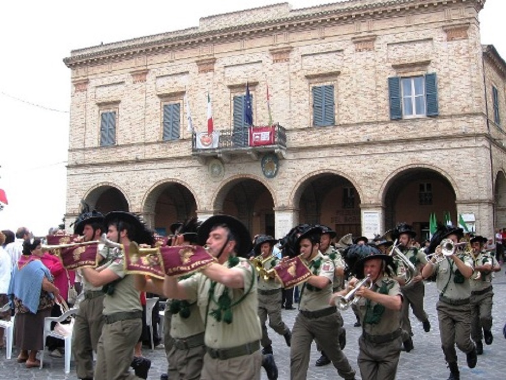 Raduno regionale dei Bersaglieri marchigiani a Montelupone