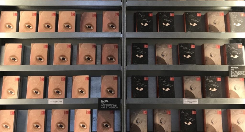 Biennale di Venezia 2022: Il latte dei sogni, fino al 27 novembre.