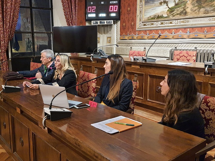 il Comune rafforza la rete anti violenza a tutela di donne e minori