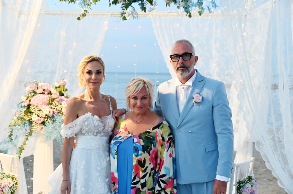 Matrimonio Biagio Buonomo e Caterina Corradino coppia amata del trono over di Uomini e Donne Canale5.
