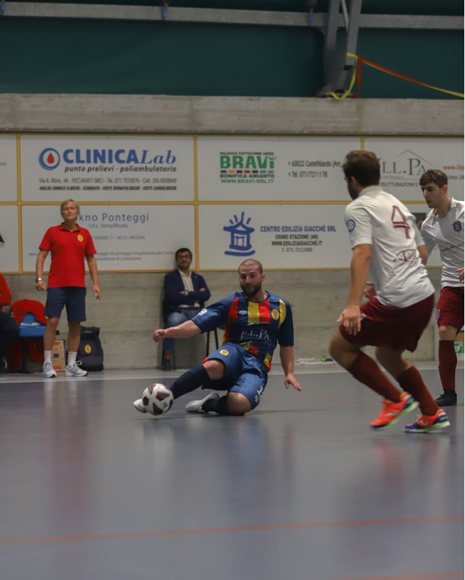 Brutta tegola al Recanati Calcio a 5, rottura del crociato per Zacheo