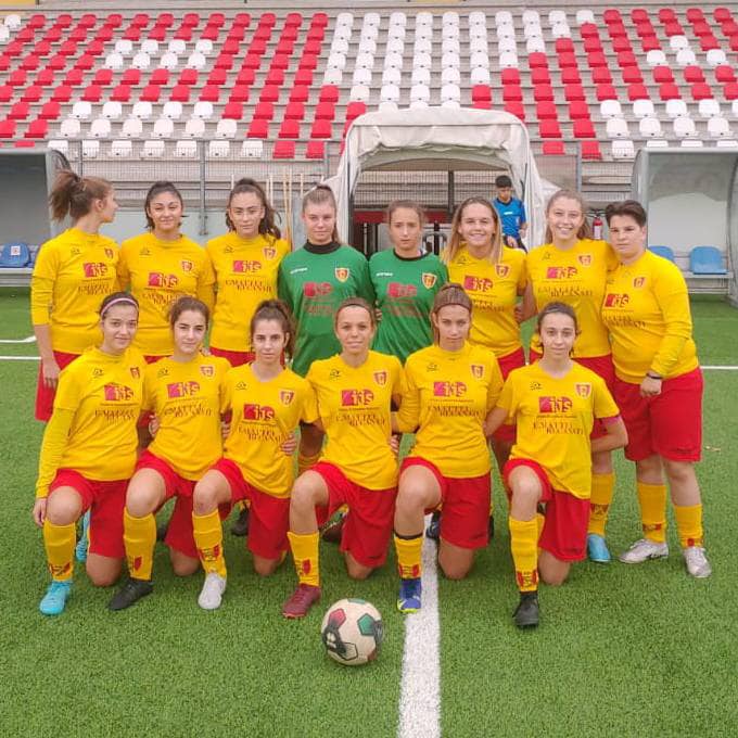 Si ferma la Primavera della Recanatese, bel blitz per l’under 17 femminile