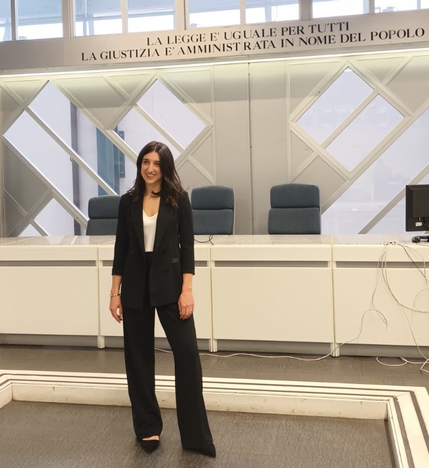 Elena Belvederesi: giura il primo magistrato potentino
