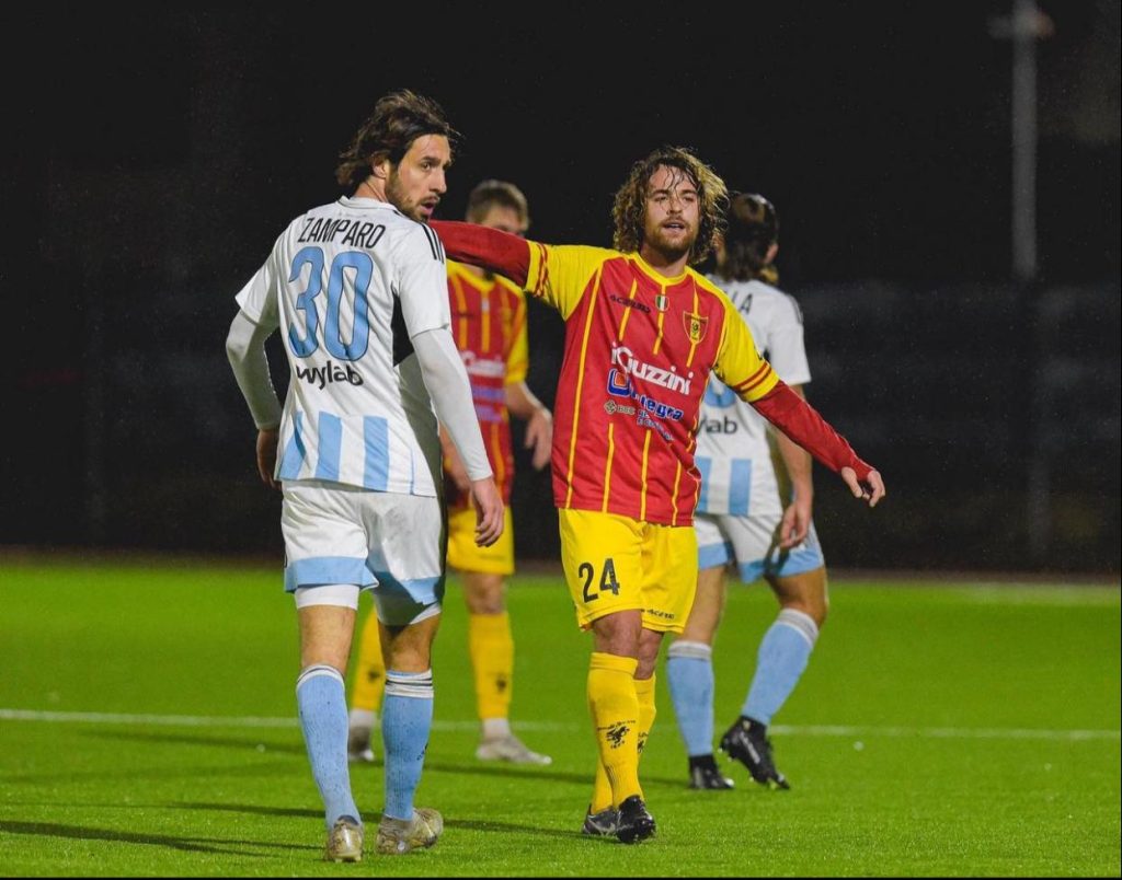 Raparo in vista del derby, i convocati della Recanatese per Ancona