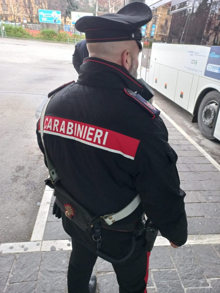 Carabinieri Tolentino: eseguito un ordine di carcerazione per maltrattamenti in famiglia.