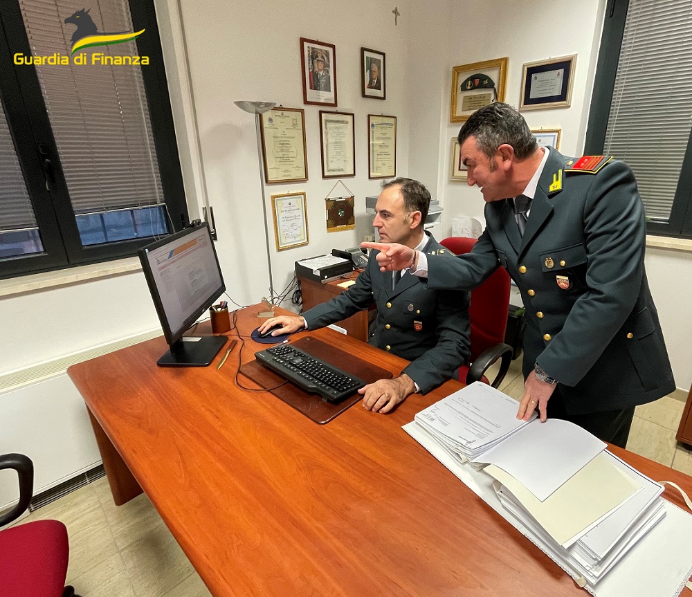 Guardia di Finanza. Denunciati 19 imprenditori e chiuse 10 aziende, disposto il sequestro di beni per circa 3.000.000 euro