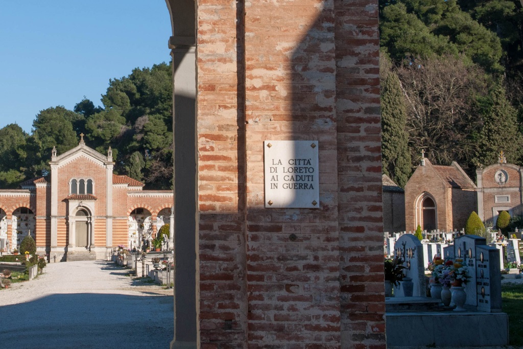 Loreto: arrivano 180mila euro per il miglioramento del cimitero