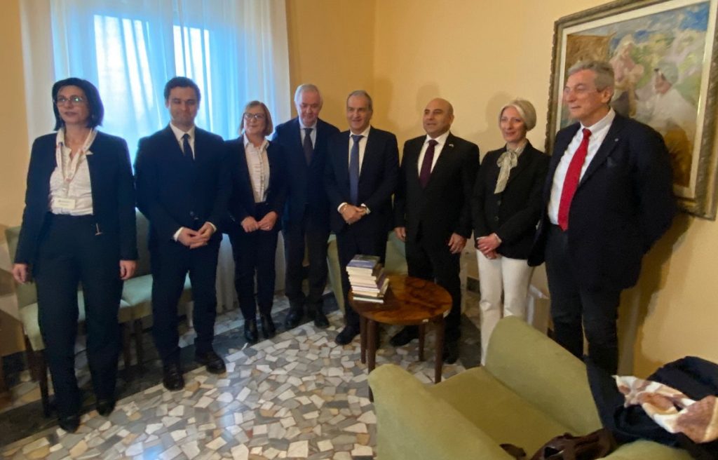 Recanati e l’Azerbaijan insieme per una collaborazione culturale