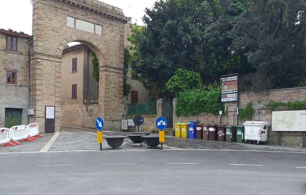 Fratelli d’Italia Recanati: “dopo lo spartitraffico/rotonda, anche il varco ztl a Porta Nuova”