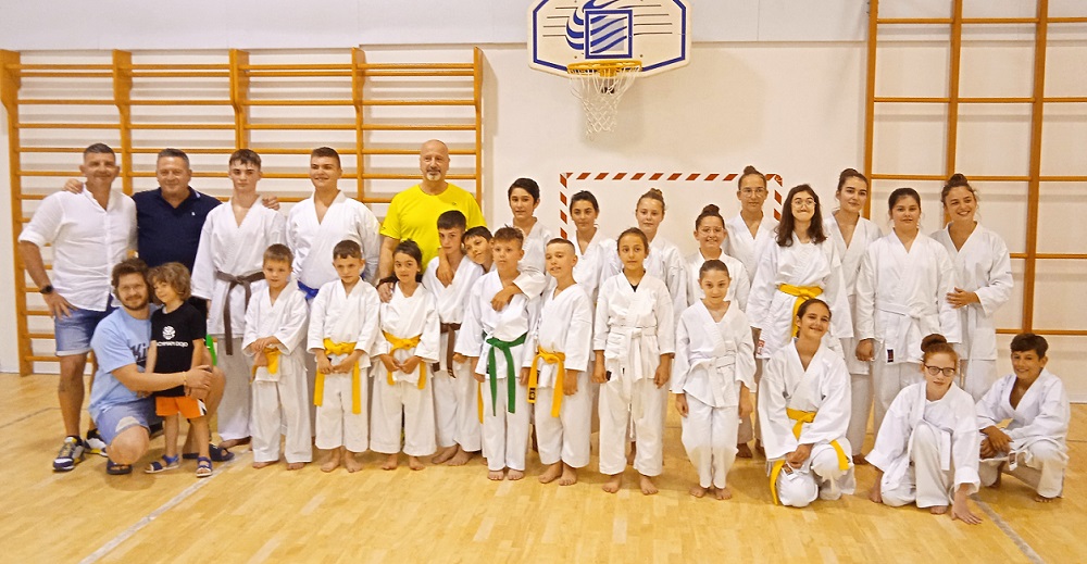 esami al Centro Studi Karate Marche e alla palestra Red Club di Montefiore di Recanati.