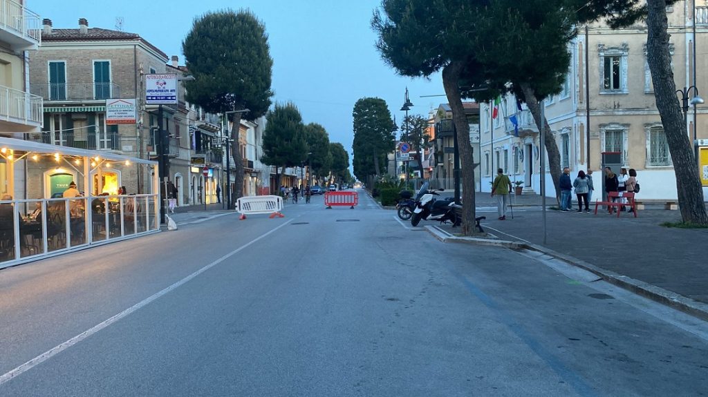 Porto recanati: “Ma quale boom di turisti. Il centro della città è vuoto come non mai”