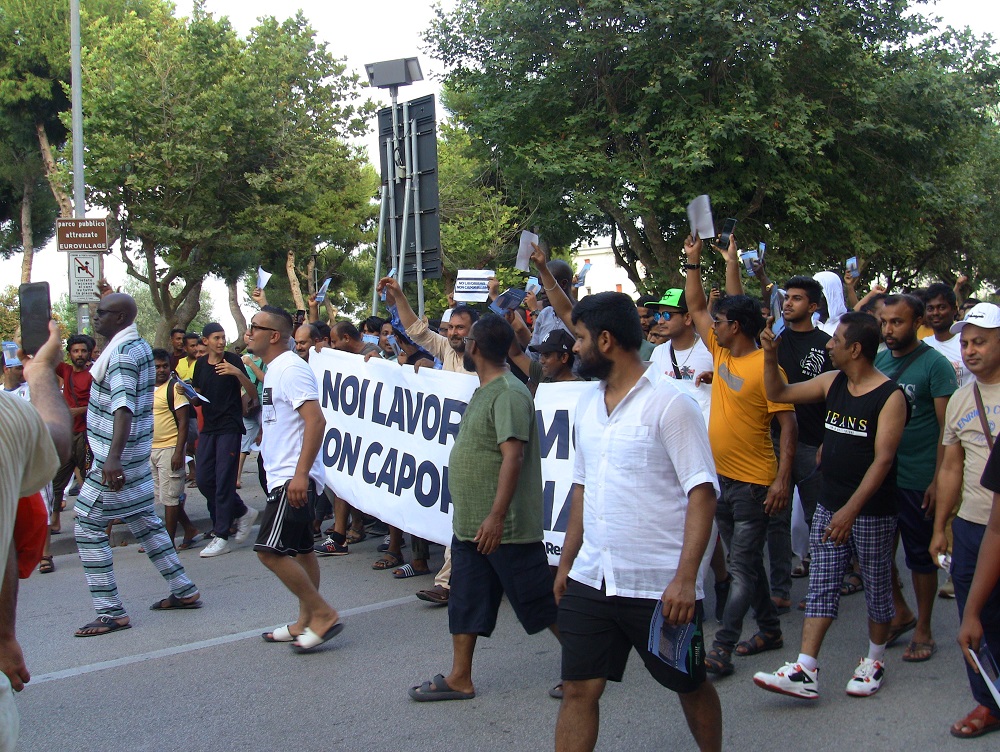 Le problematiche emerse dalla manifestazione dei residenti Hotel House