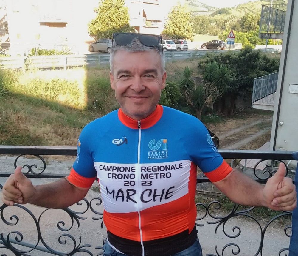 Il Potentino Andrea Stefanelli campione regionale master di ciclismo a cronometro