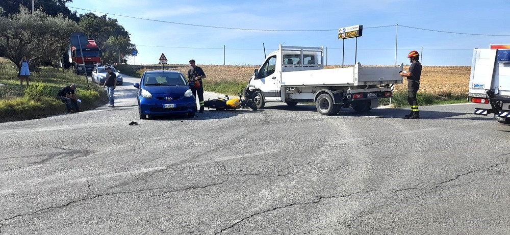Recanati/Loreto: ennesimo incidente all’incrocio di Costabianca con Chiarino