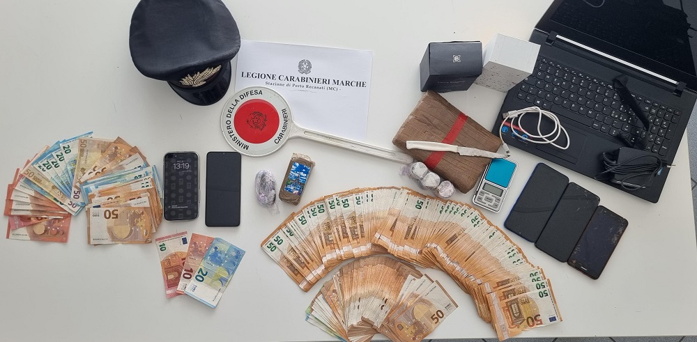 Porto Recanati: arrestati un 24enne di Cingoli e un 21enne di Ancona per droga